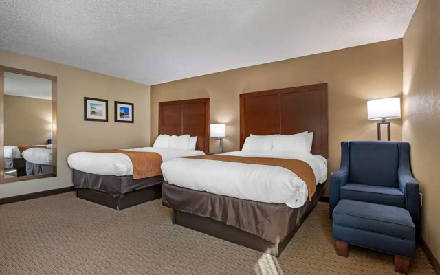 photo 5 of Comfort Inn Near Barefoot Landing