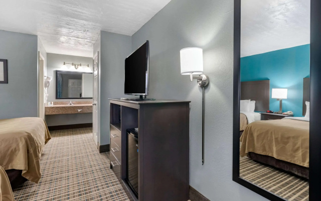 photo 4 of Quality Inn Bradenton North I-75