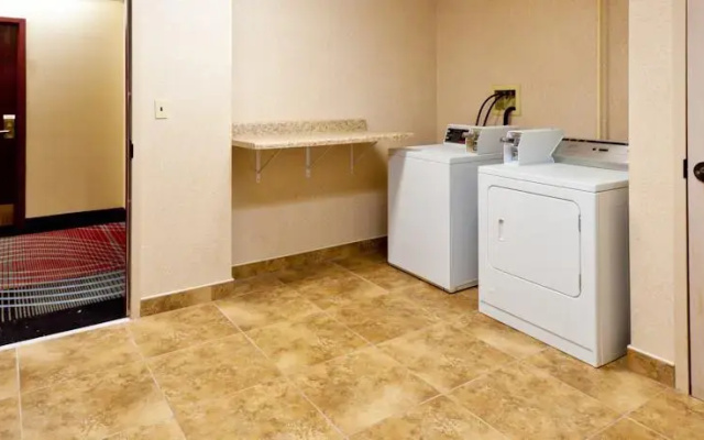 photo 5 of Comfort Inn Nj State Capital Area