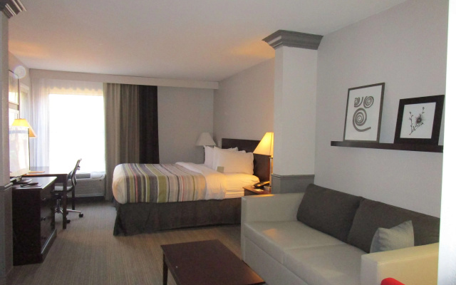 photo 3 of Country Inn & Suites by Radisson, Greenville, NC