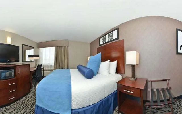 photo 4 of Comfort Inn O'Hare Int'l Airport