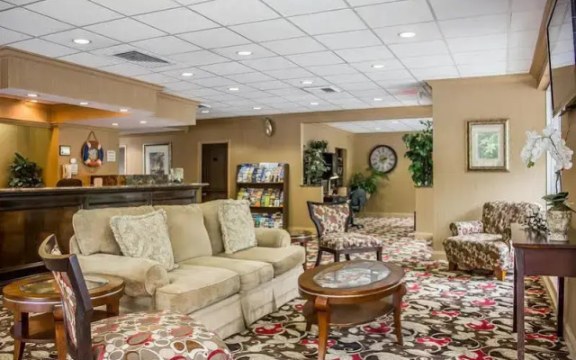 photo 2 of Comfort Inn
