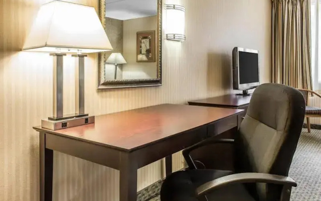photo 3 of Comfort Inn