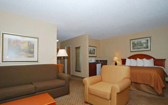 photo 3 of Comfort Inn Omaha, NE