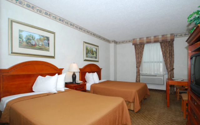photo 4 of Comfort Inn Omaha, NE