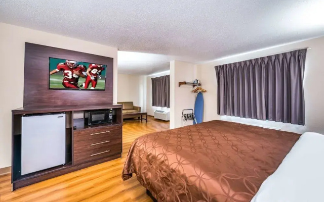 photo 2 of Comfort Inn Palatine