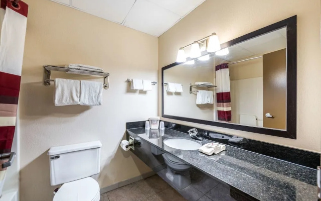 photo 4 of Comfort Inn Palatine