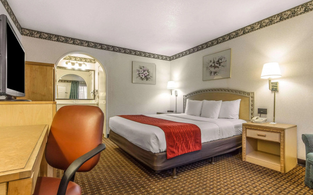 photo 4 of Comfort Inn Palo Alto