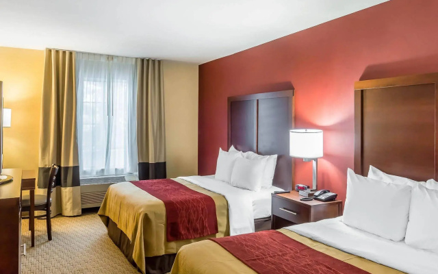 photo 3 of Comfort Inn Redwood City