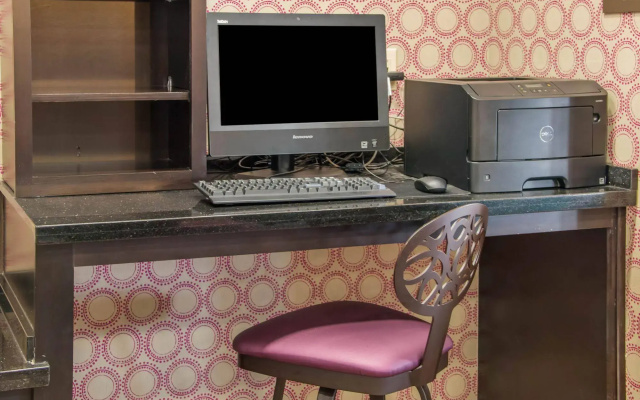 photo 4 of Comfort Inn San Marcos