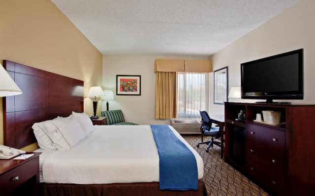 photo 2 of Comfort Inn Scottsdale