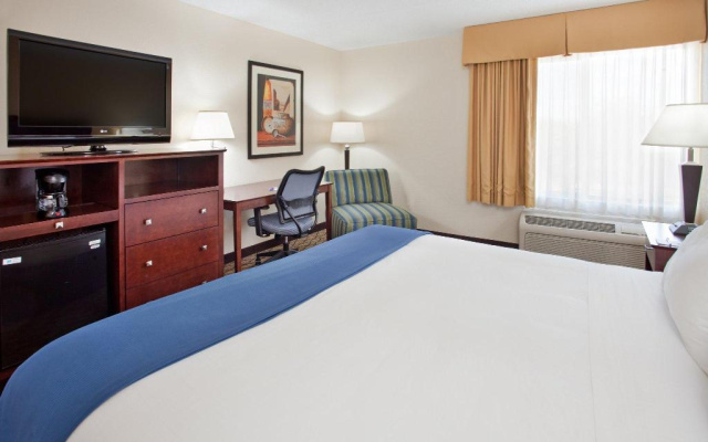 photo 4 of Comfort Inn Scottsdale