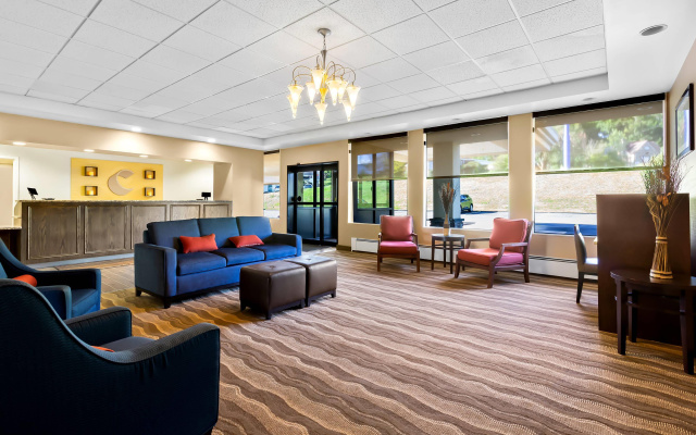 photo 2 of Comfort Inn Somerset
