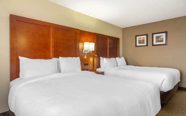 photo 5 of Comfort Inn & Suites Sterling