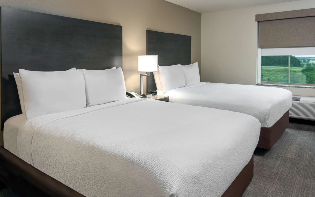 photo 4 of Coral Pointe Sarasota, an Ascend Collection Hotel