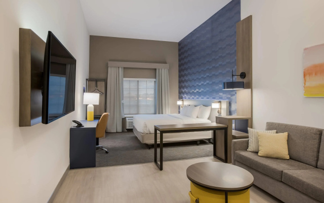 photo 4 of Comfort Inn & Suites Gaylord