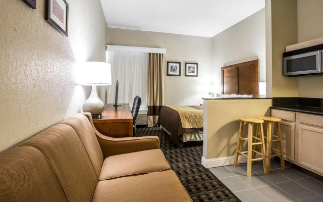 photo 3 of Best Western Plus Greenville I-385 Inn & Suites