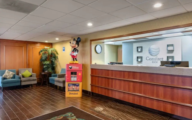 photo 2 of Comfort Inn and Suites Anaheim