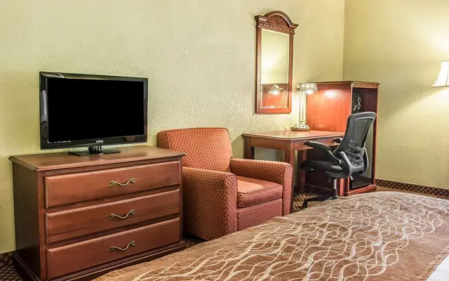photo 5 of Comfort Inn & Suites Ann Arbor