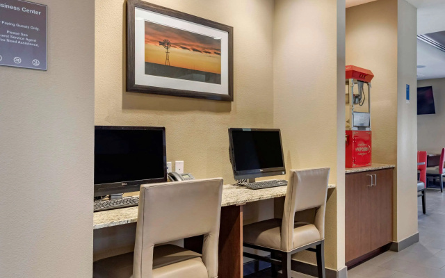 photo 5 of Comfort Inn & Suites Edgewood