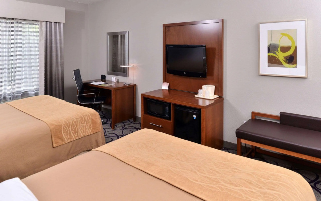 photo 3 of Comfort Inn & Suites Frisco - Plano