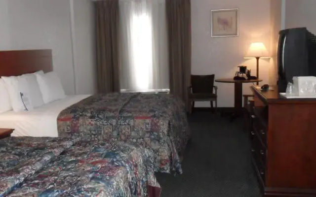 photo 3 of Comfort Inn & Suites Winter Park Village Area