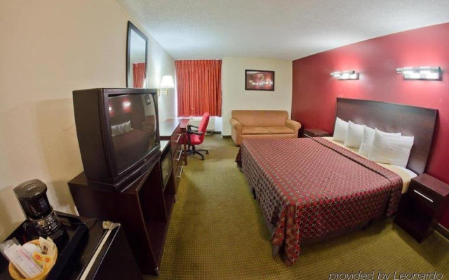 photo 2 of Comfort Inn Uncc