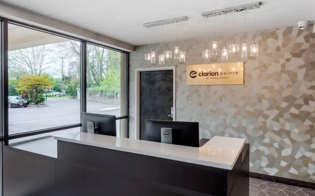 photo 3 of Clarion Pointe Charlottesville
