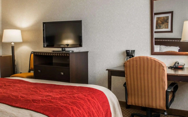 photo 3 of American Inn & Suites Waterford