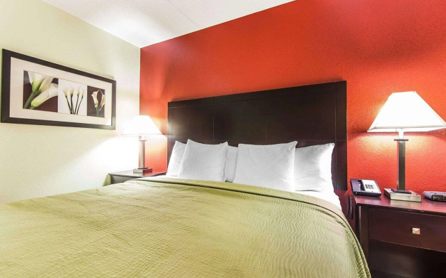 photo 3 of Quality Inn West