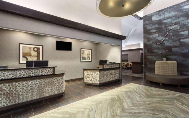 photo 2 of Comfort Inn West