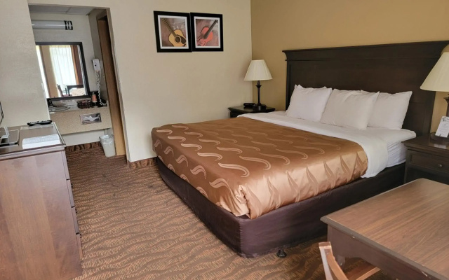 photo 2 of Quality Inn West-Branson Theatre District
