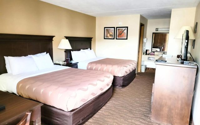 photo 3 of Quality Inn West-Branson Theatre District