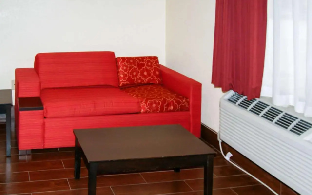 photo 2 of Comfort Inn West/energy Corridor