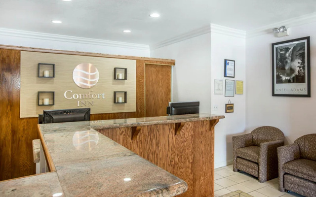photo 2 of Quality Inn Yosemite Valley Gateway