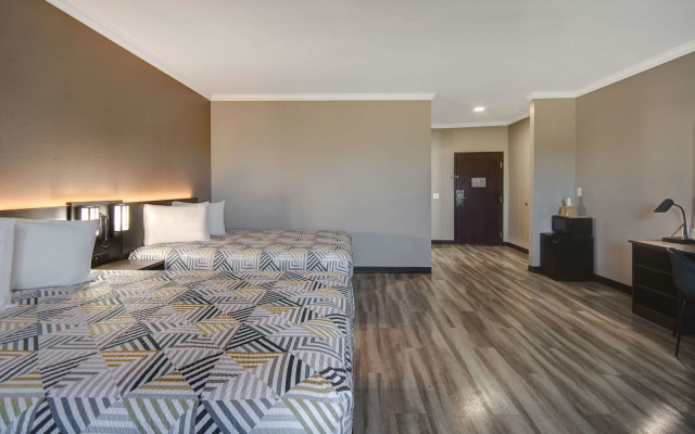 photo 3 of Motel 6 Fort Worth, TX – I-35 & I-20