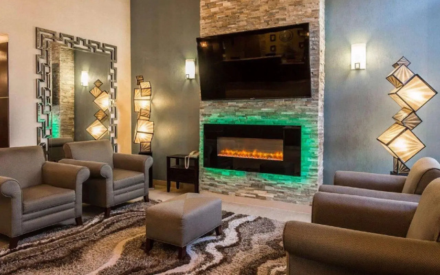 photo 3 of Comfort Suites Stafford
