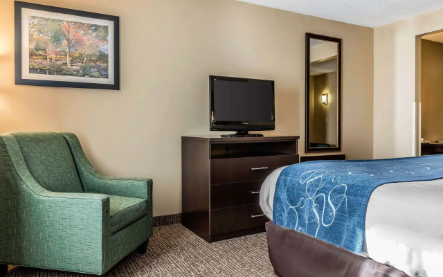 photo 3 of Comfort Suites Miamisburg - Dayton South