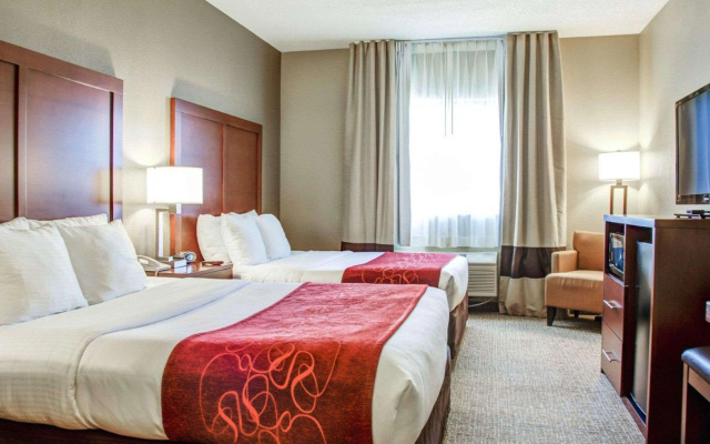 photo 3 of Comfort Suites Lombard - Addison