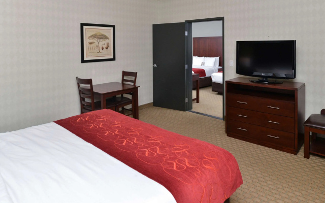 photo 5 of Comfort Suites Airport Tukwila Seattle