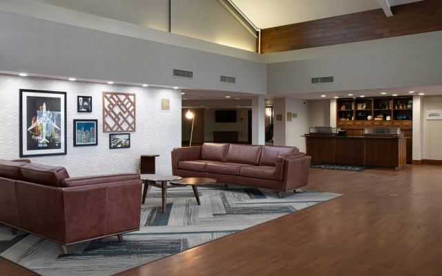 photo 2 of Four Points by Sheraton Allentown Lehigh Valley