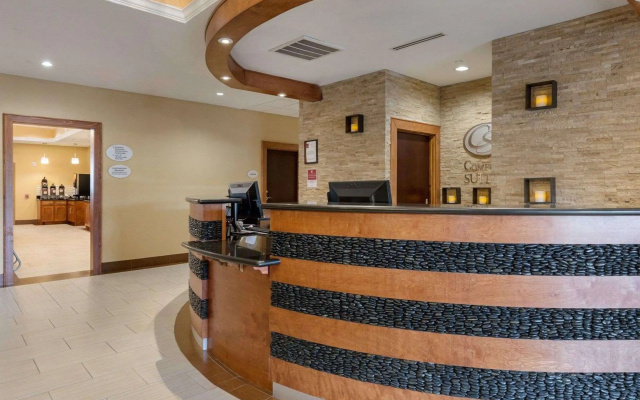photo 2 of Comfort Suites at Katy Mills