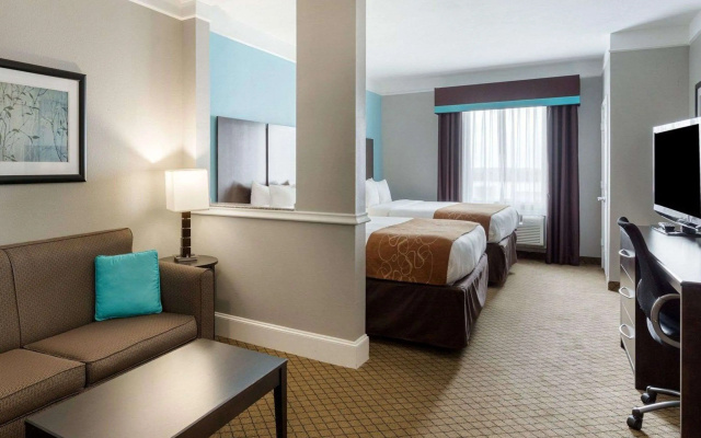 photo 3 of Comfort Suites at Katy Mills