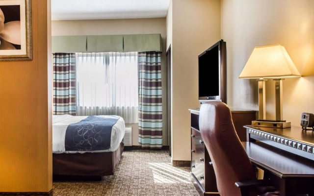 photo 5 of Comfort Suites Bloomsburg