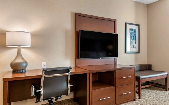 photo 3 of Comfort Suites Camp Hill-Harrisburg West