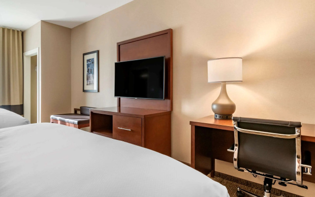 photo 4 of Comfort Suites Camp Hill-Harrisburg West
