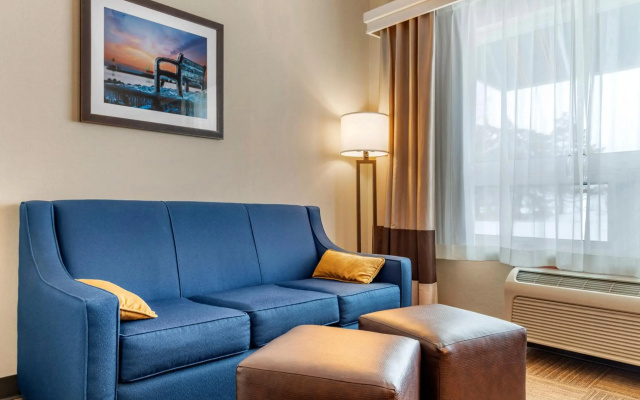 photo 3 of Lift Bridge Lodge, an Ascend Collection Hotel