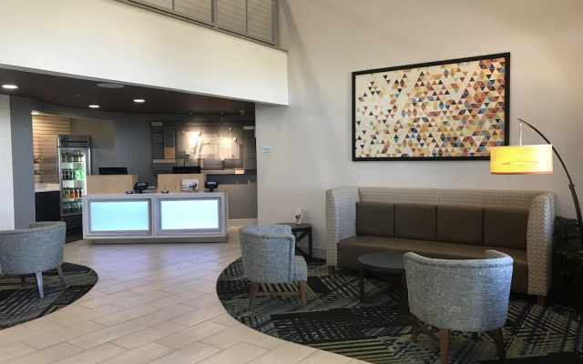 photo 2 of Comfort Suites