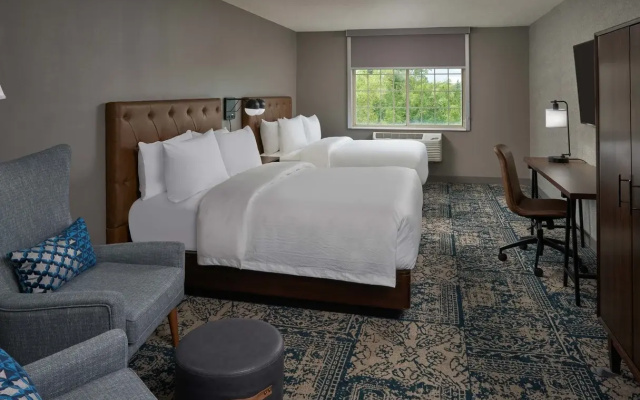 photo 5 of Four Points by Sheraton Chicago Schaumburg