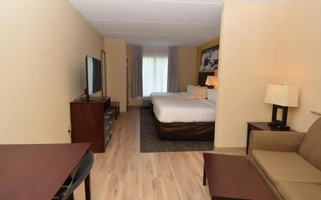 photo 3 of Cicero Grand - Syracuse North